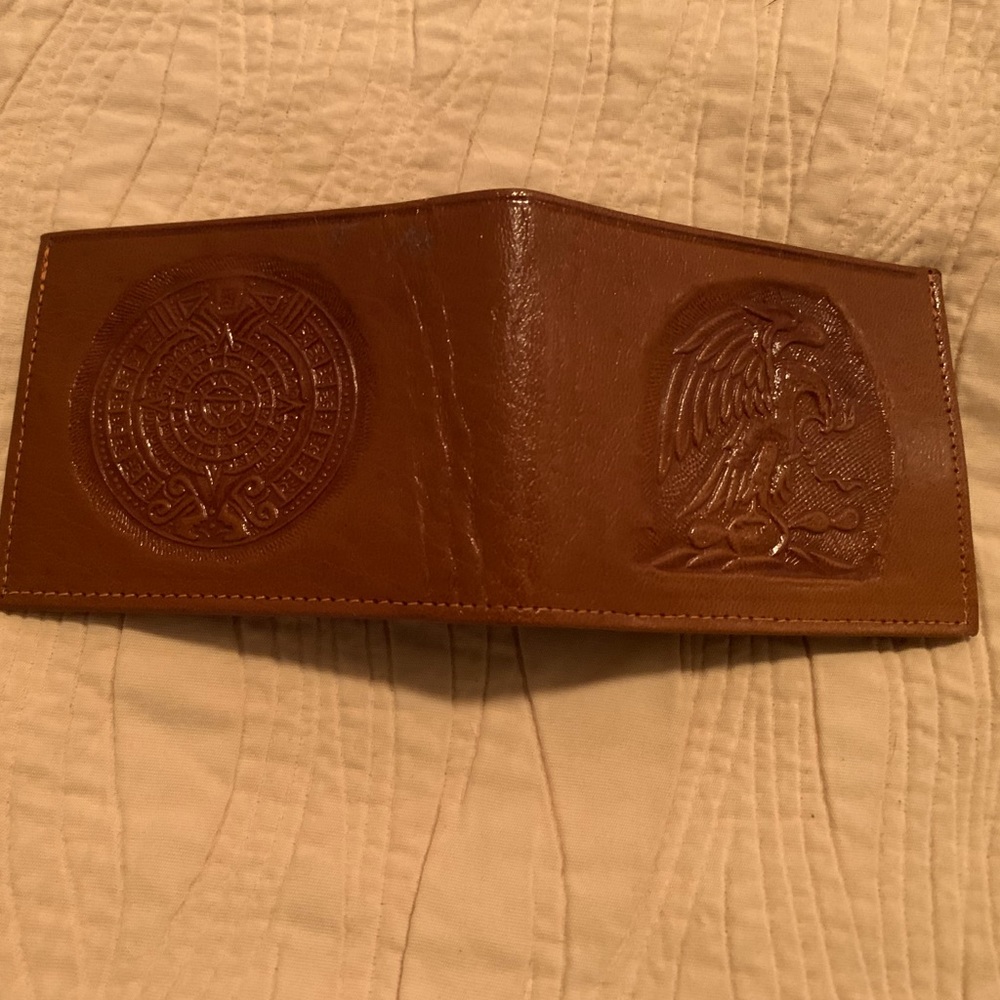 Genuine leather made in Mexico wallet
